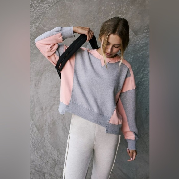 FREE PEOPLE MOVEMENT Intercept Colorblock Pullover Size XS NWOT - Picture 1 of 6